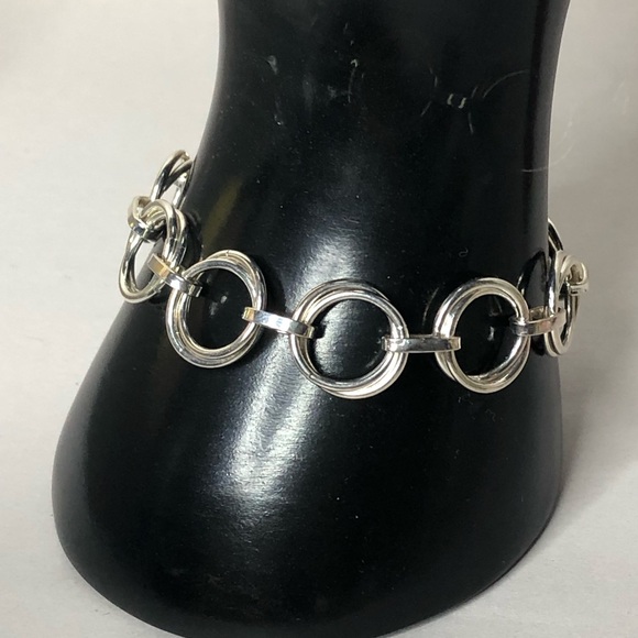 Double Round Link Sterling Silver Toggle Closure Bracelet - Picture 6 of 13